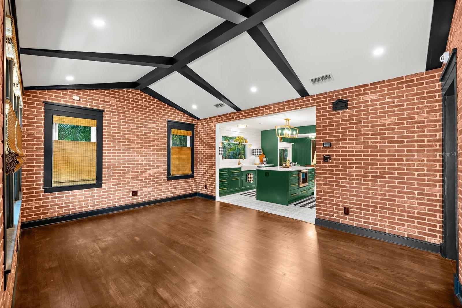 PEALE PARK - Residential