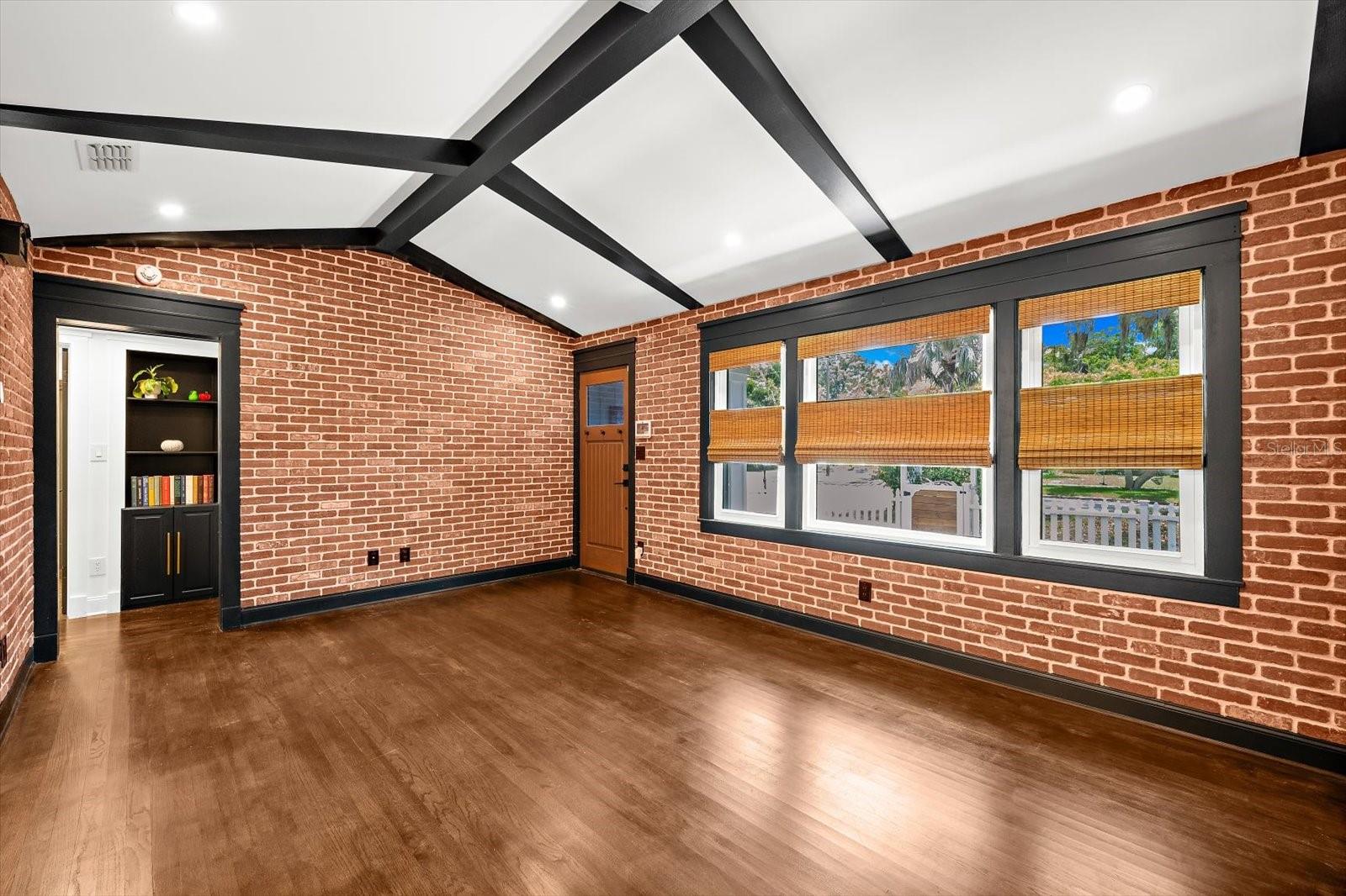 PEALE PARK - Residential