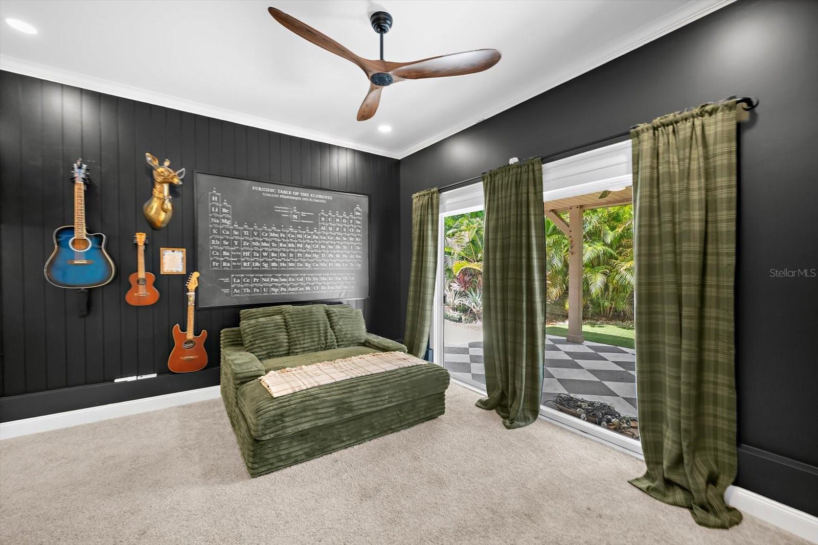 PEALE PARK - Residential