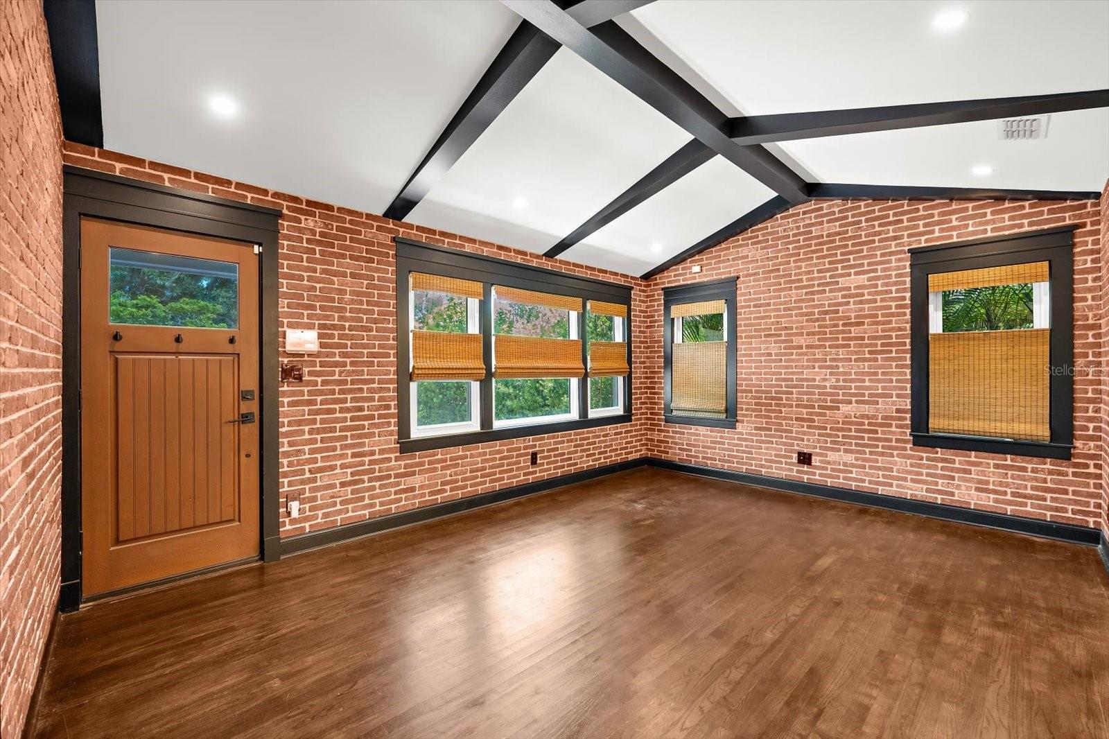 PEALE PARK - Residential