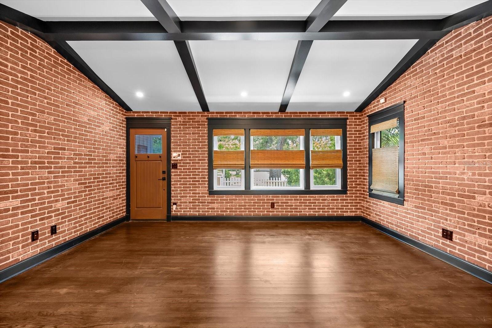 PEALE PARK - Residential