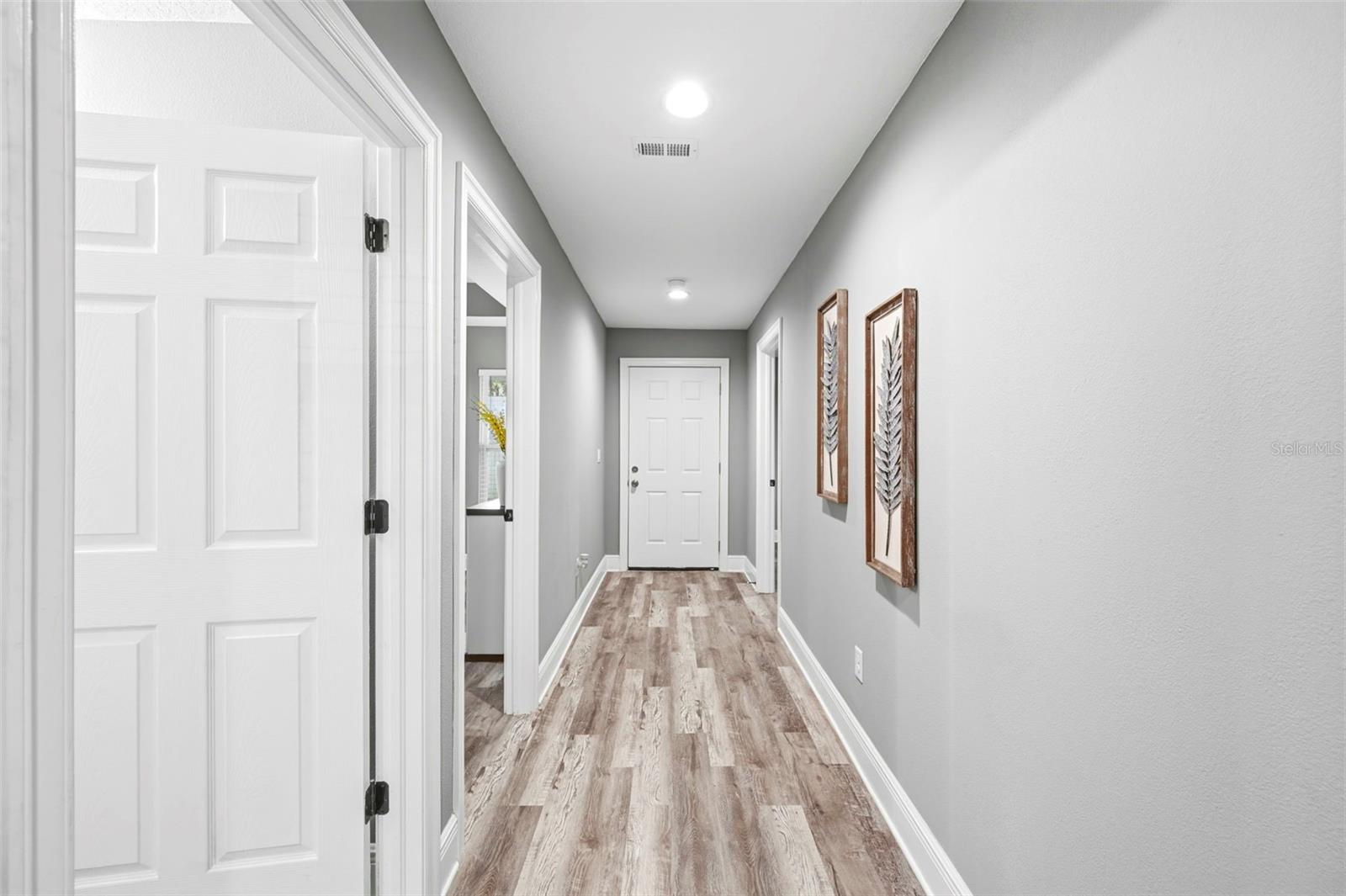 LINCOLN PARK - Residential