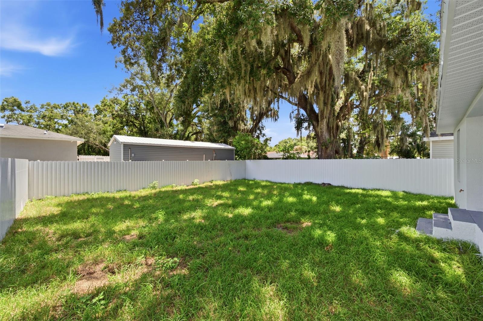 LINCOLN PARK - Residential