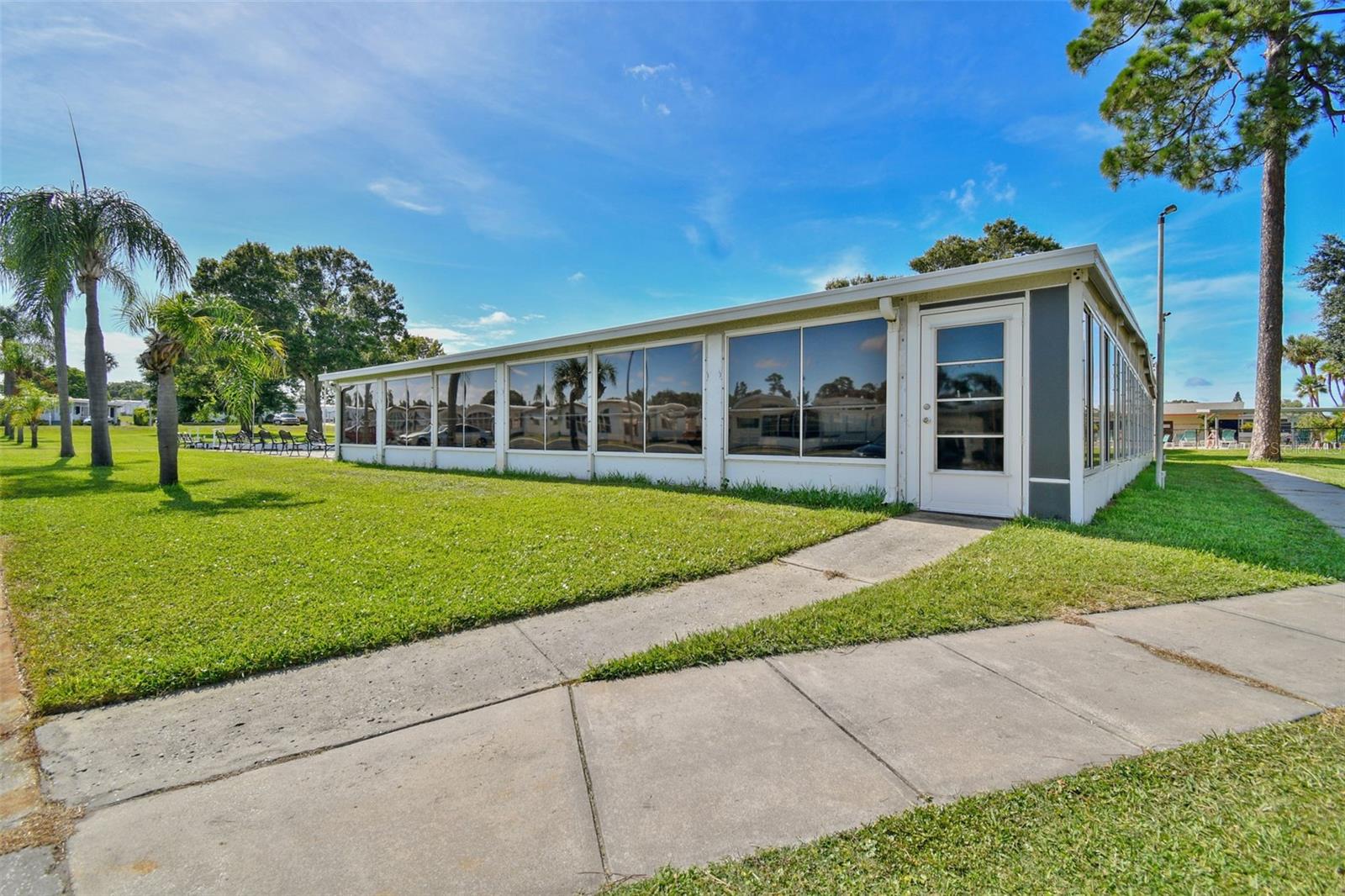 PALM HILL MOBILE HOME PARK UNREC - Residential
