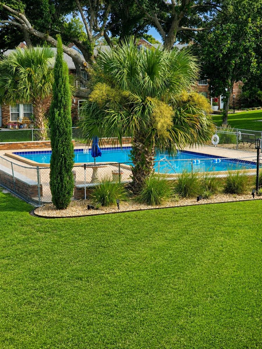ROYAL CRESCENT CONDO - Residential Lease