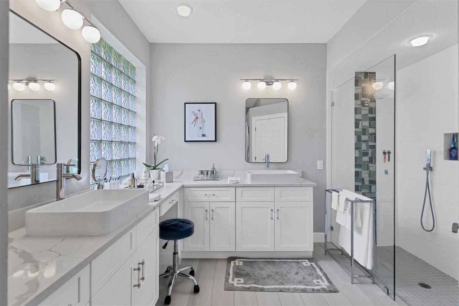 LAKEWOOD RANCH COUNTRY CLUB VILLAGE Q - Residential