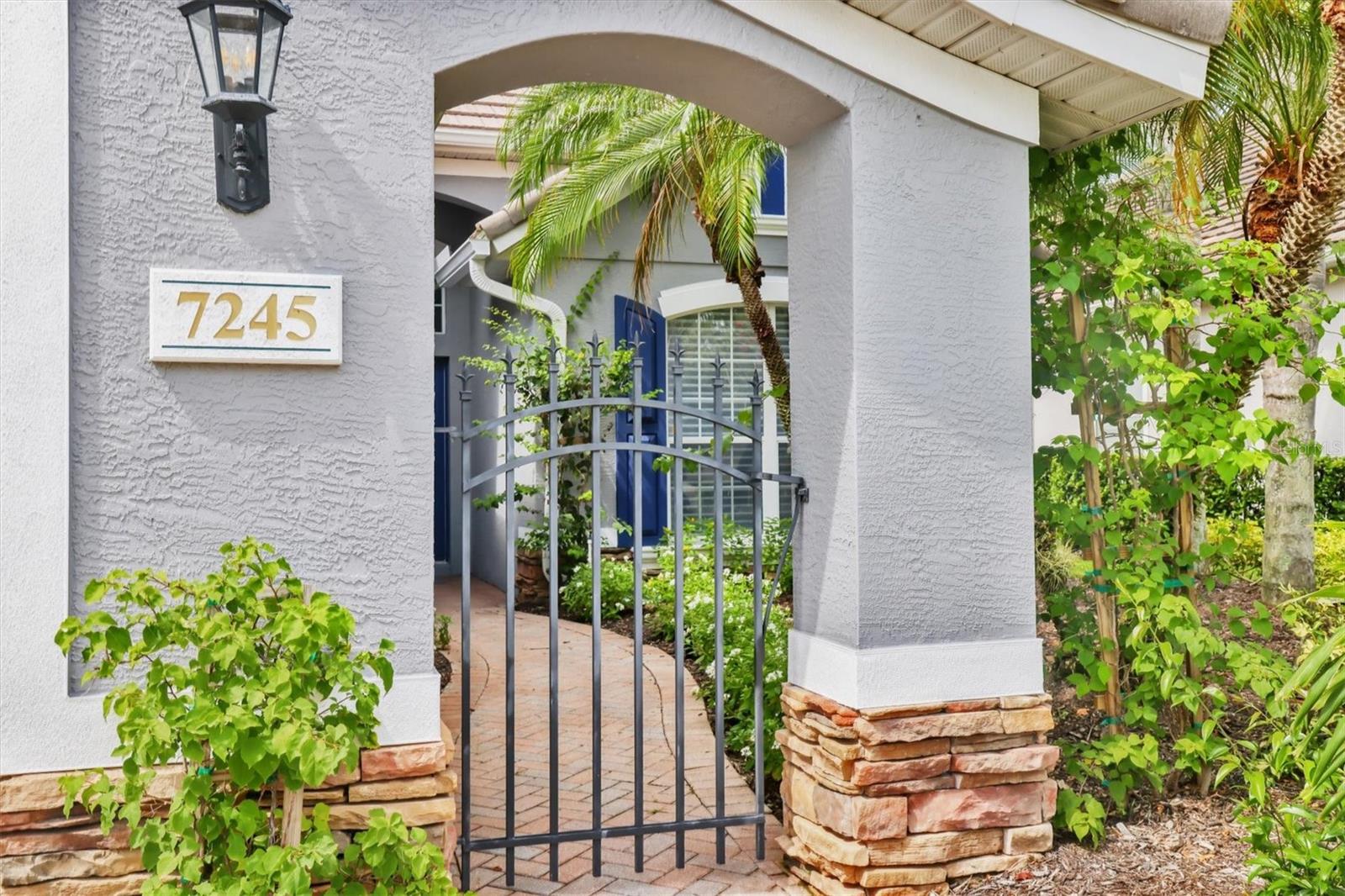 LAKEWOOD RANCH COUNTRY CLUB VILLAGE Q - Residential