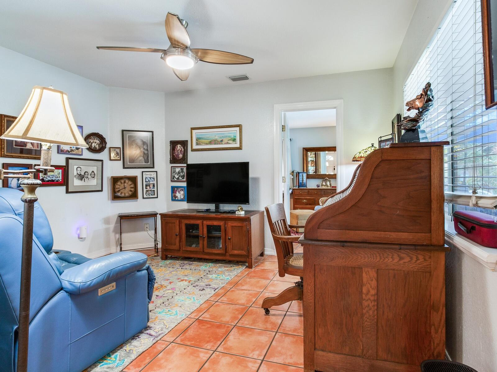 SIRMONS ESTATES - Residential