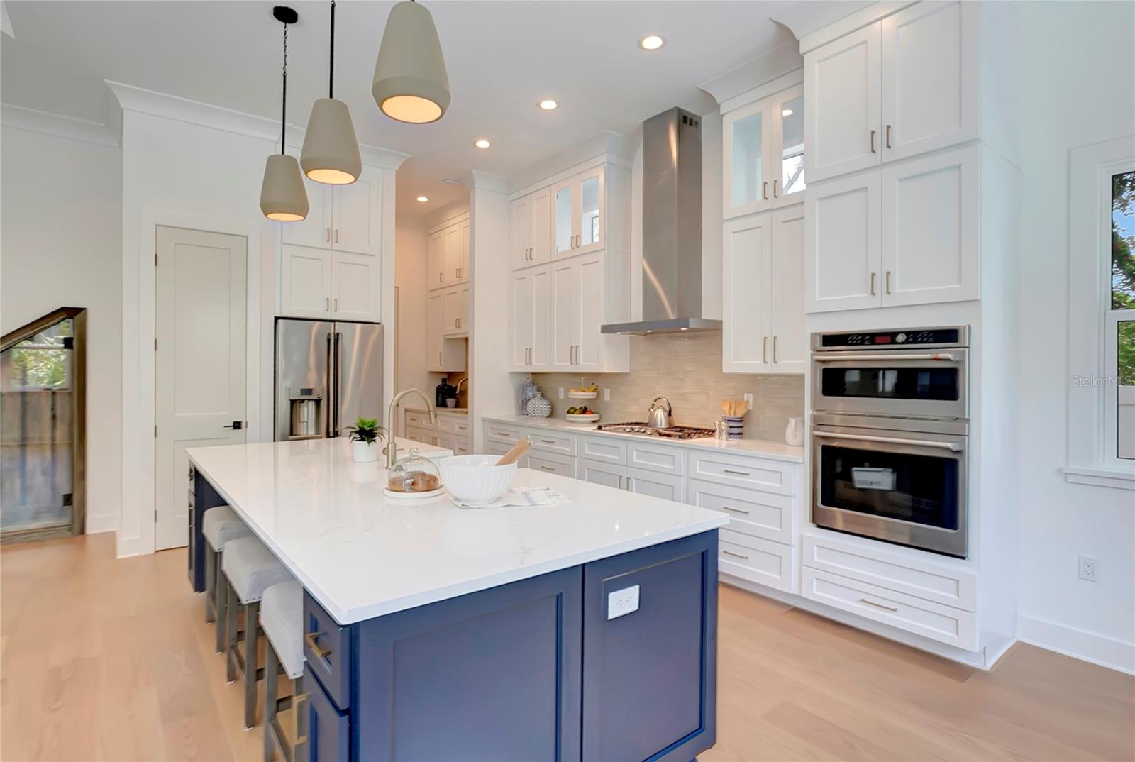 OAKELLARS - Residential