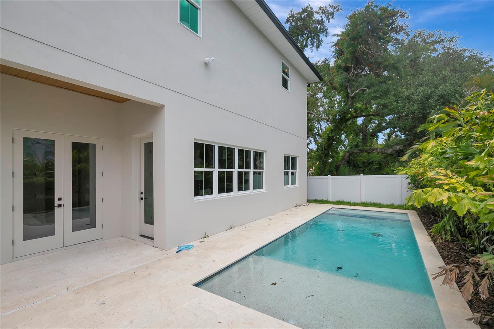 OAKELLARS - Residential