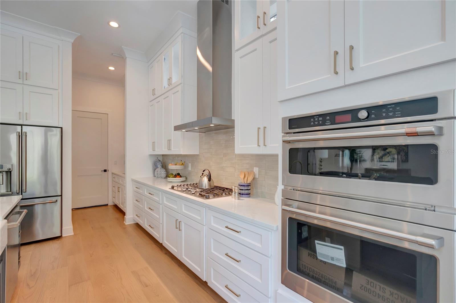 OAKELLARS - Residential