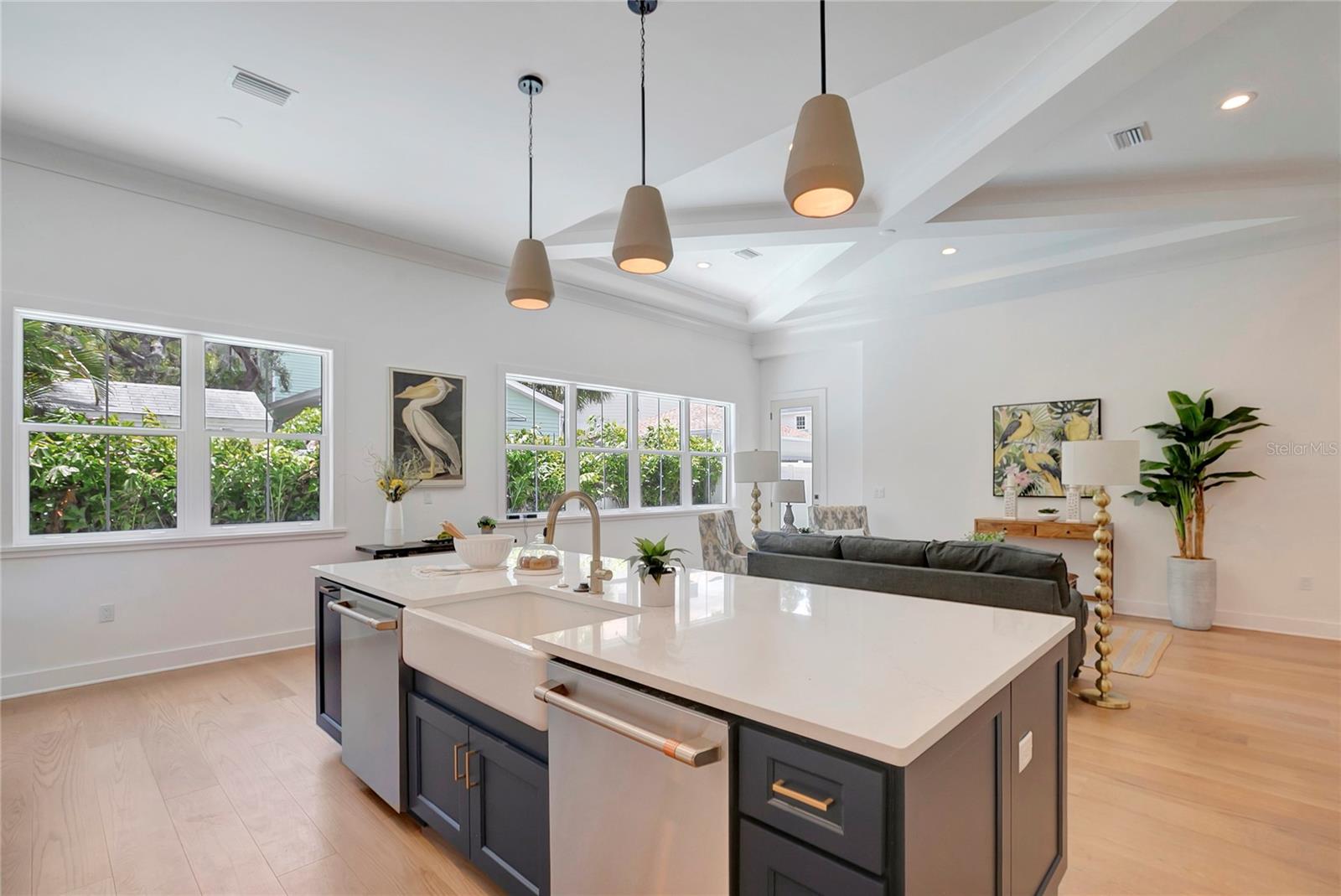 OAKELLARS - Residential