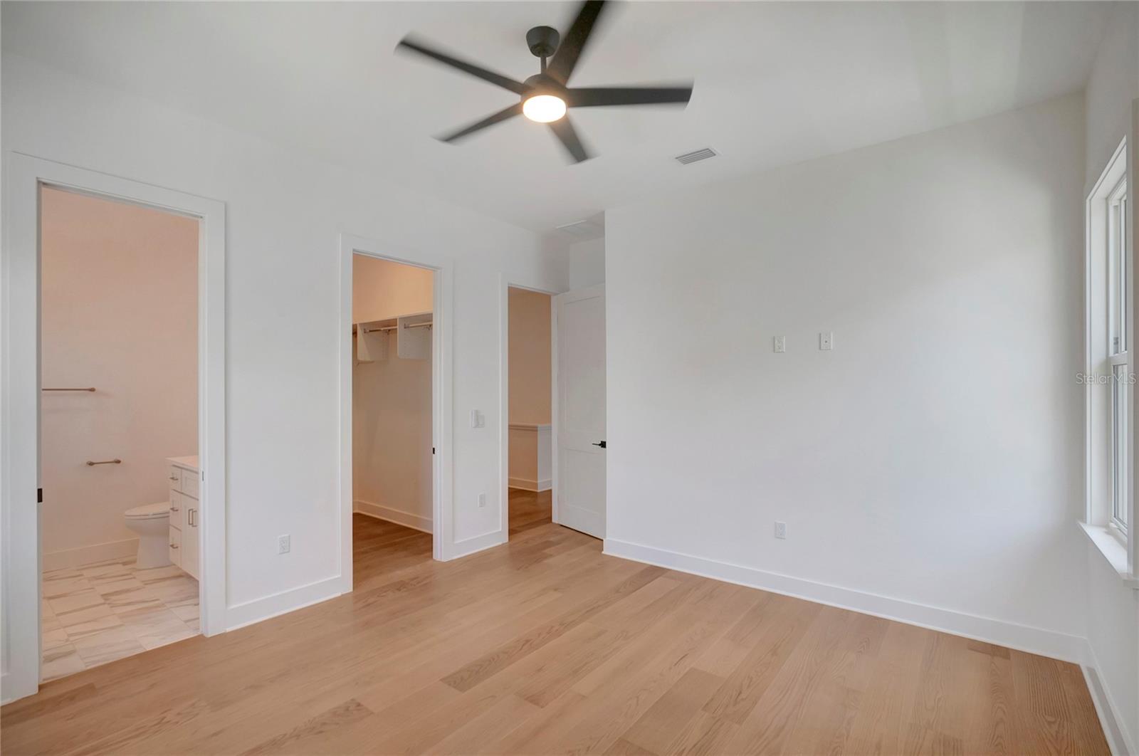 OAKELLARS - Residential
