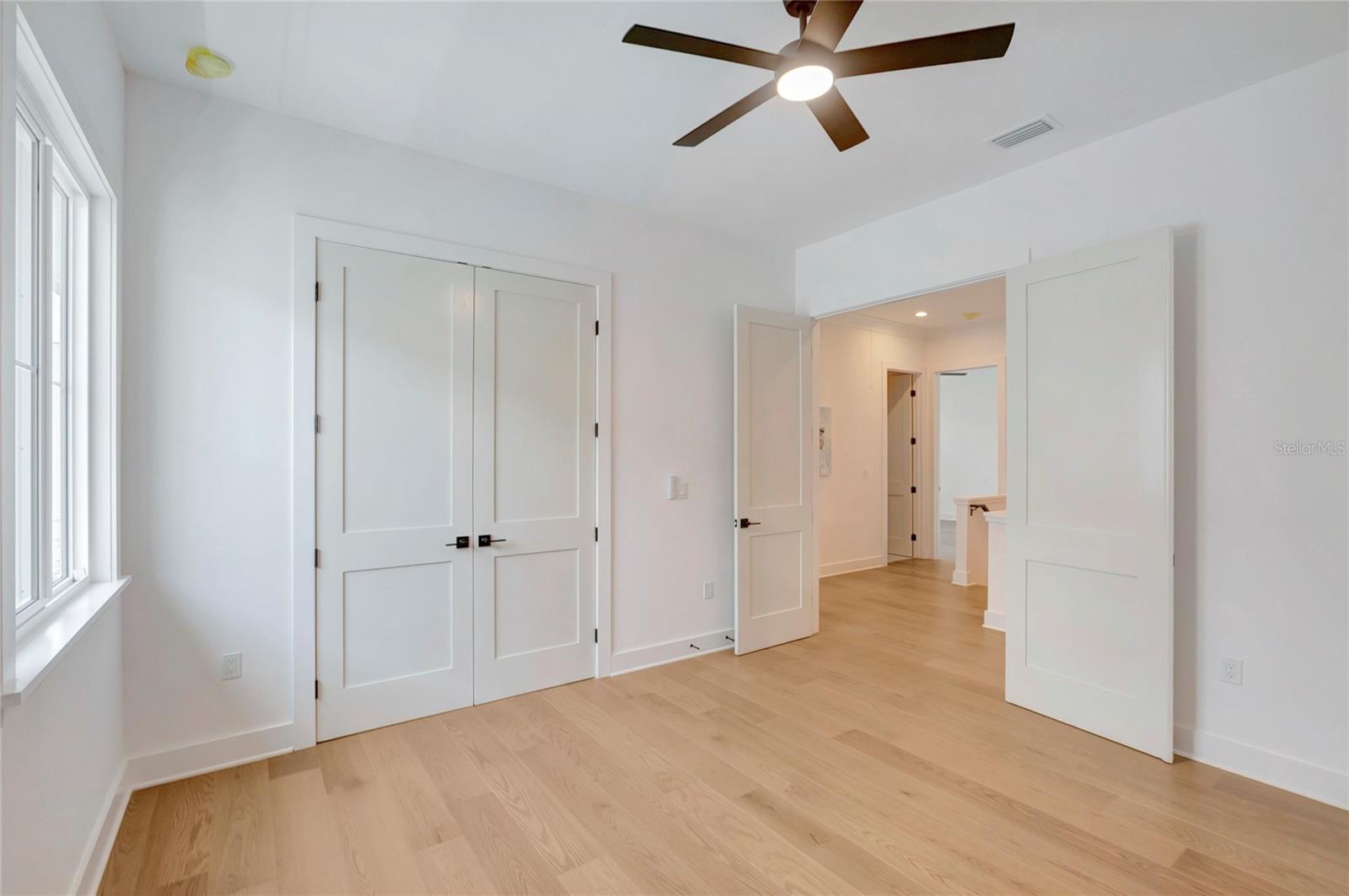 OAKELLARS - Residential