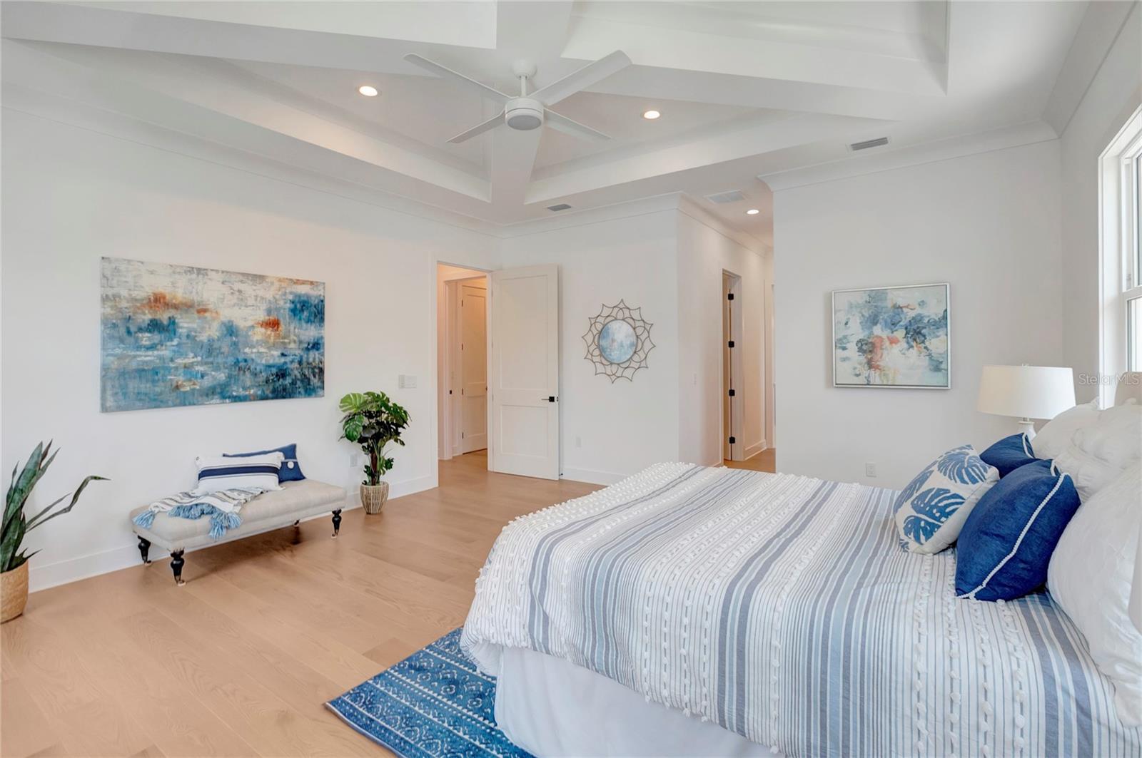 OAKELLARS - Residential