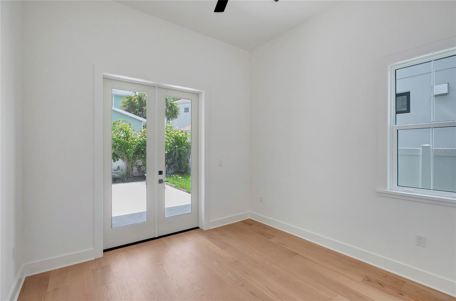 OAKELLARS - Residential