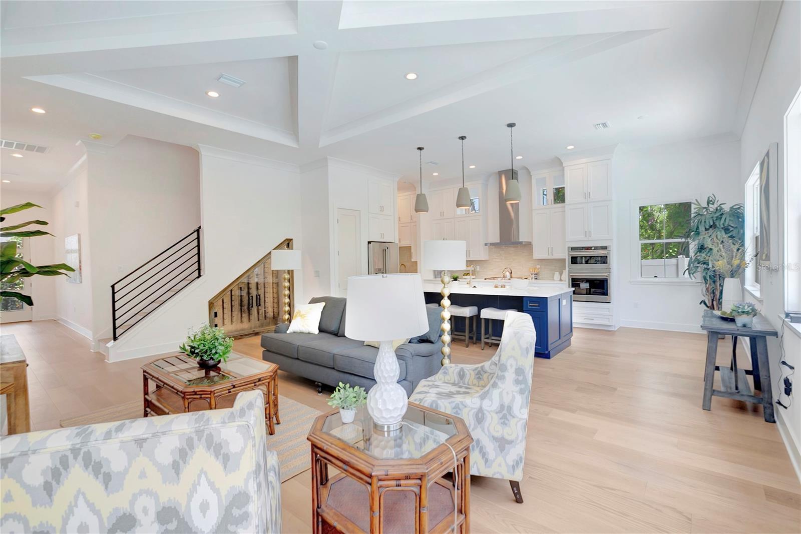OAKELLARS - Residential