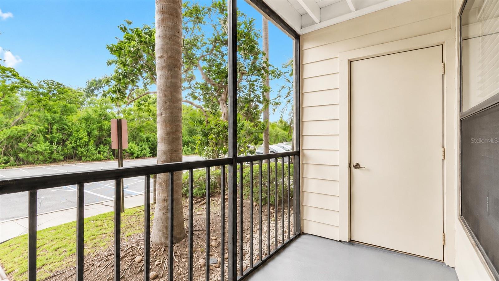 BAYPOINTE PRESERVE CONDO - Residential Lease