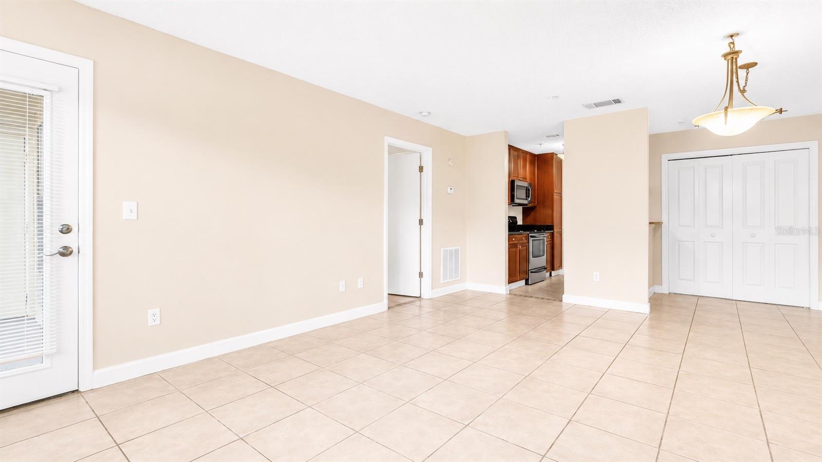 BAYPOINTE PRESERVE CONDO - Residential Lease
