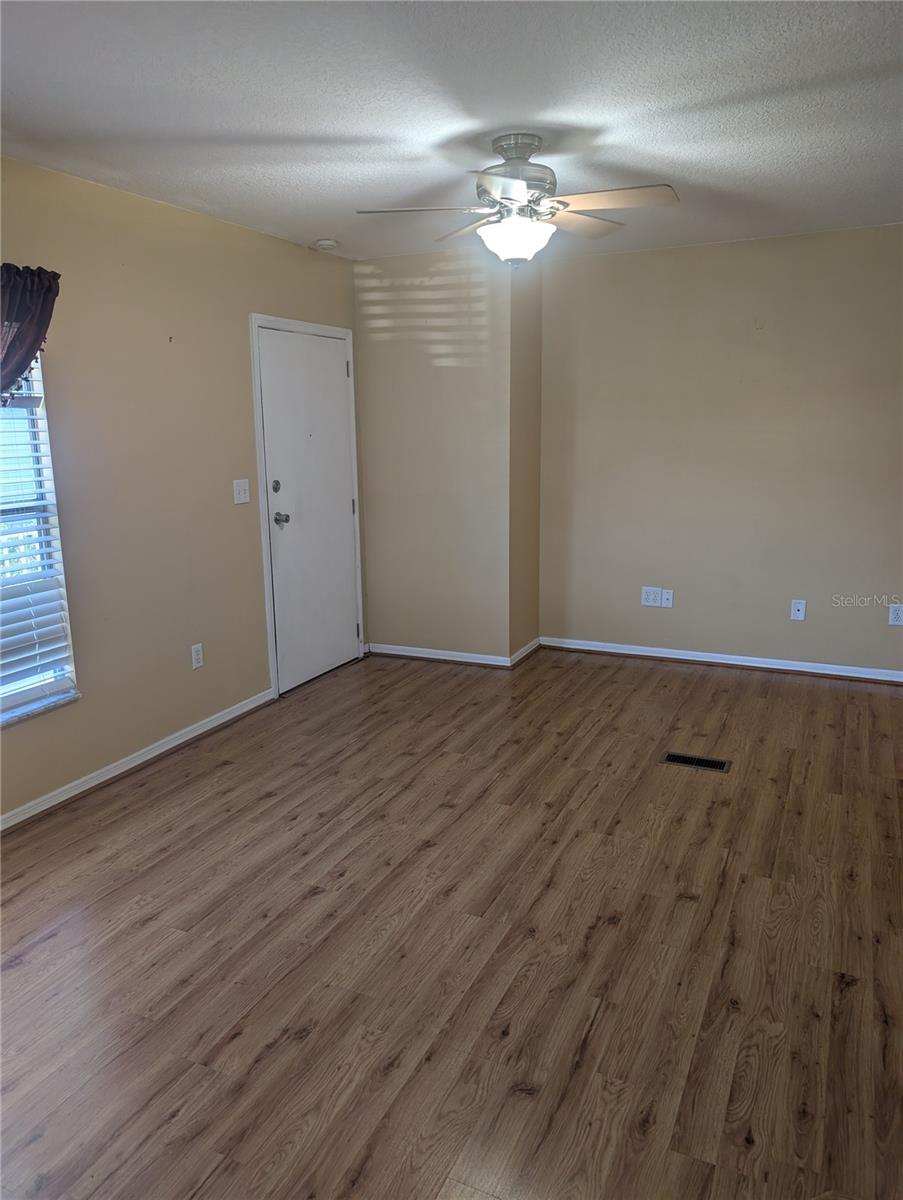 OCALA EAST VILLAS UN 01 - Residential