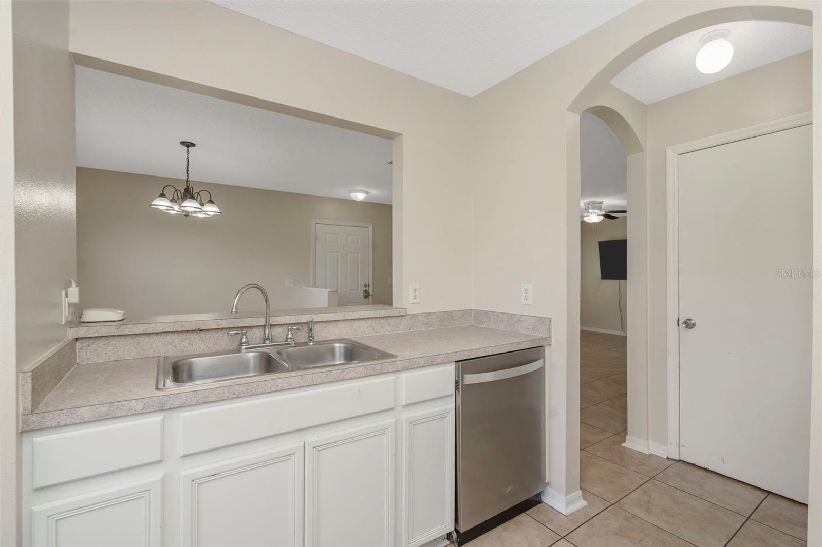 RIVERWALK AT WATERSIDE ISLAND - Residential