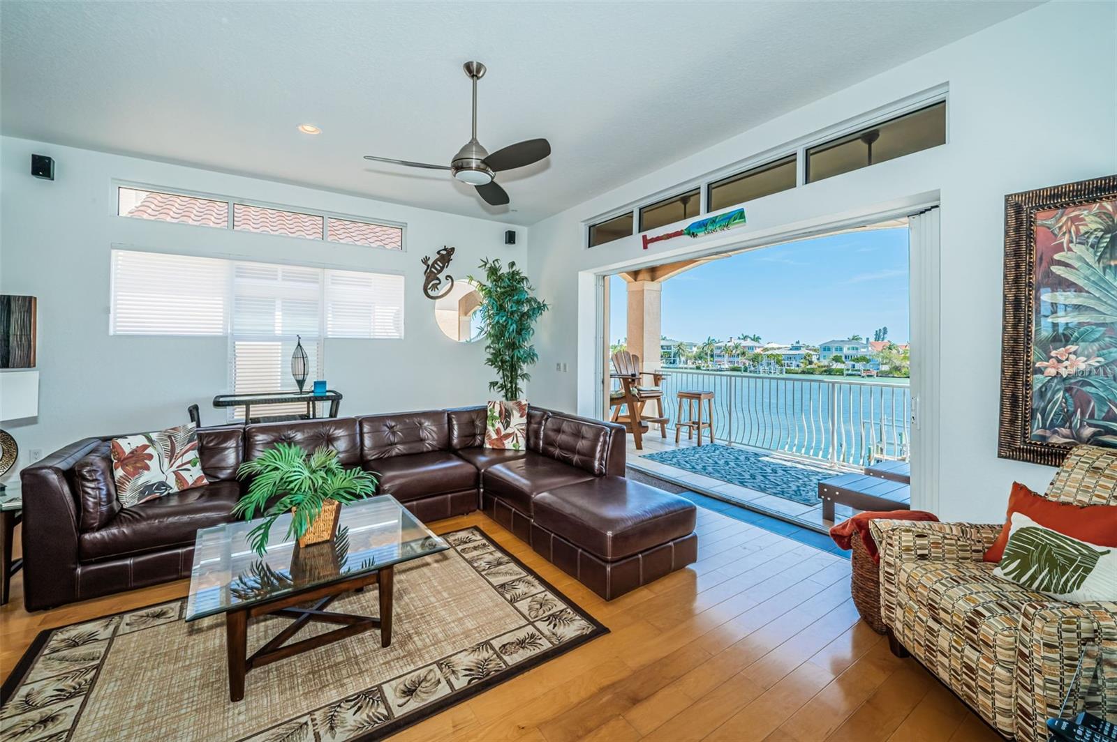 VILLAS AT MARITANA CONDO - Residential