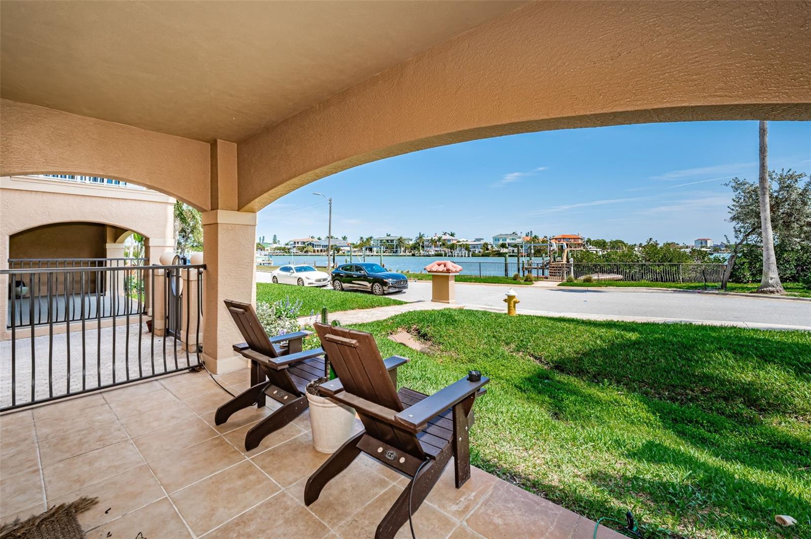 VILLAS AT MARITANA CONDO - Residential