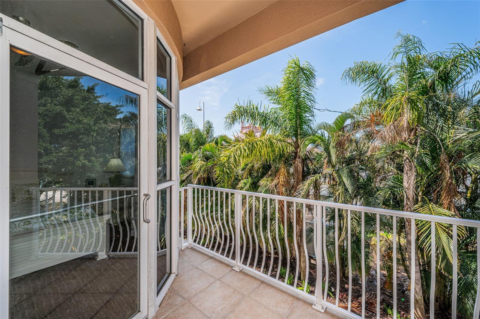 VILLAS AT MARITANA CONDO - Residential