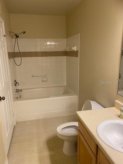 VILLAGIO - Residential Lease