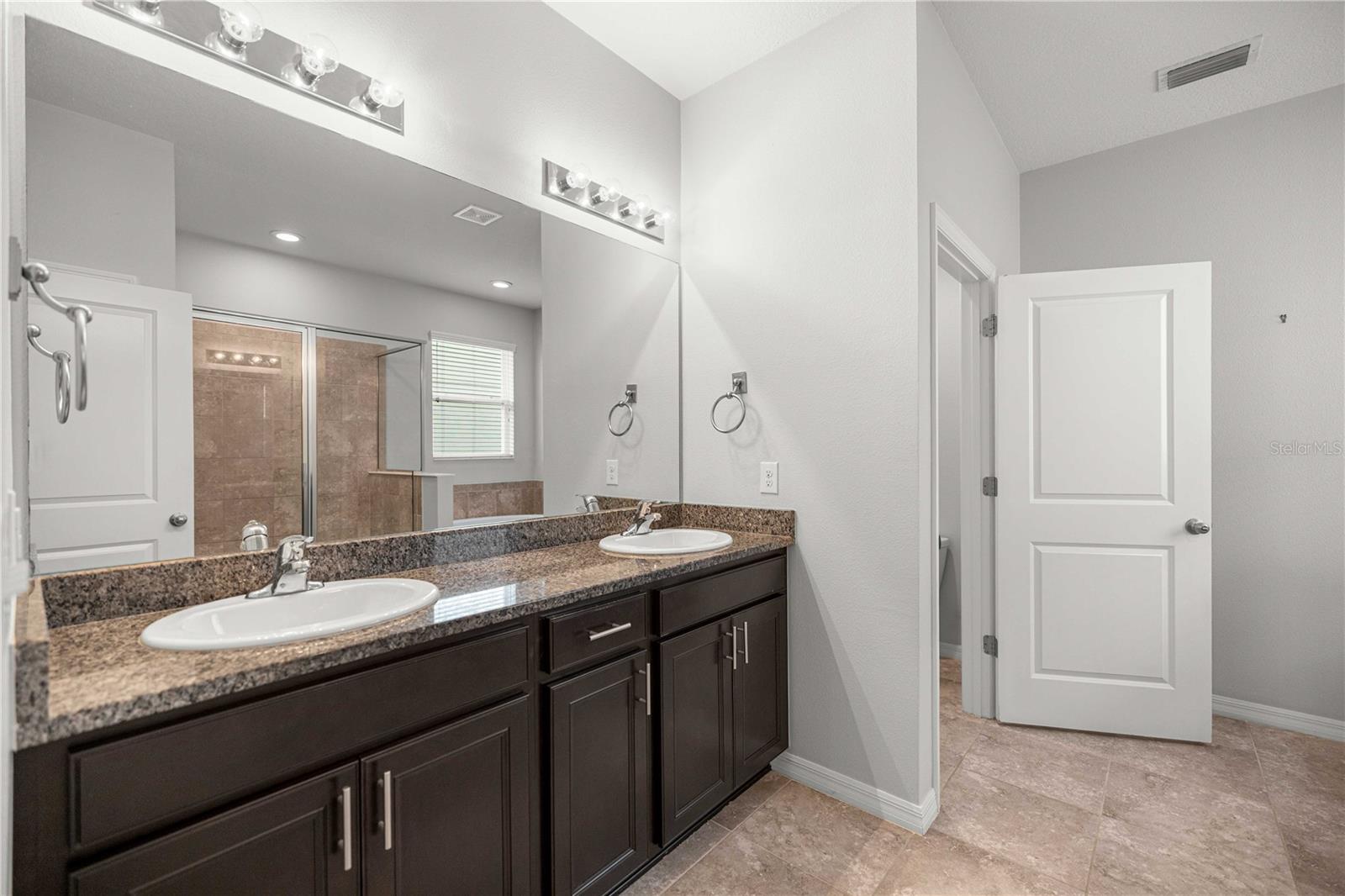 MEADOWS/HEATH BROOK PH 2 - Residential Lease