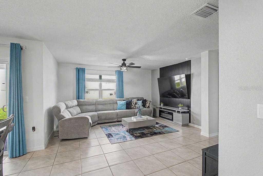 BRIARWOOD - Residential