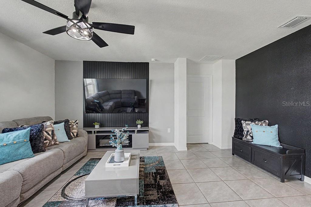 BRIARWOOD - Residential