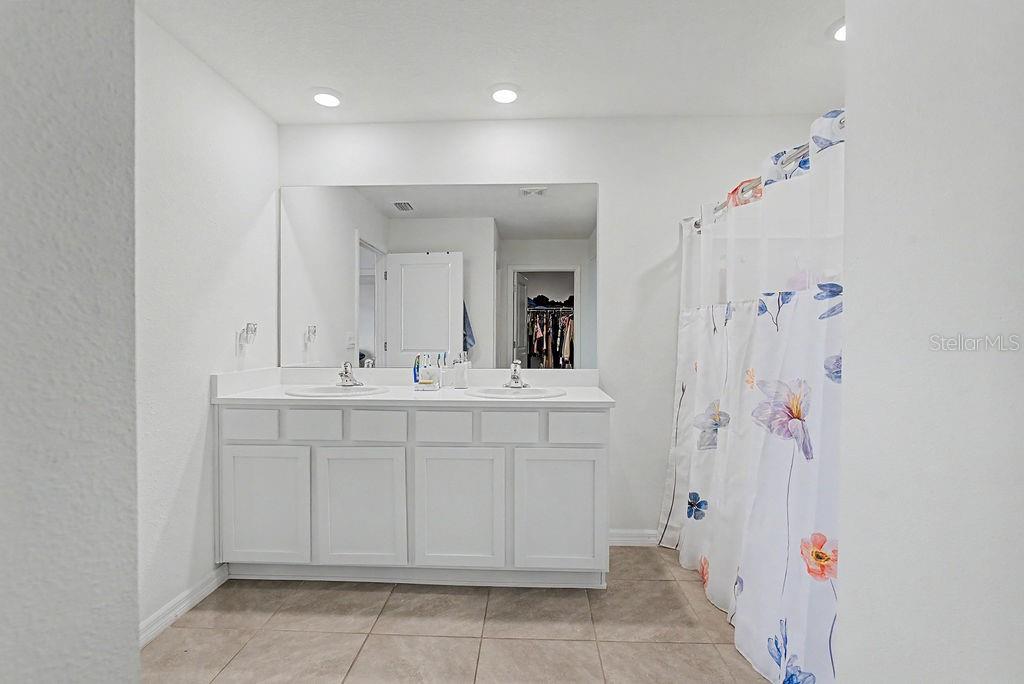 BRIARWOOD - Residential