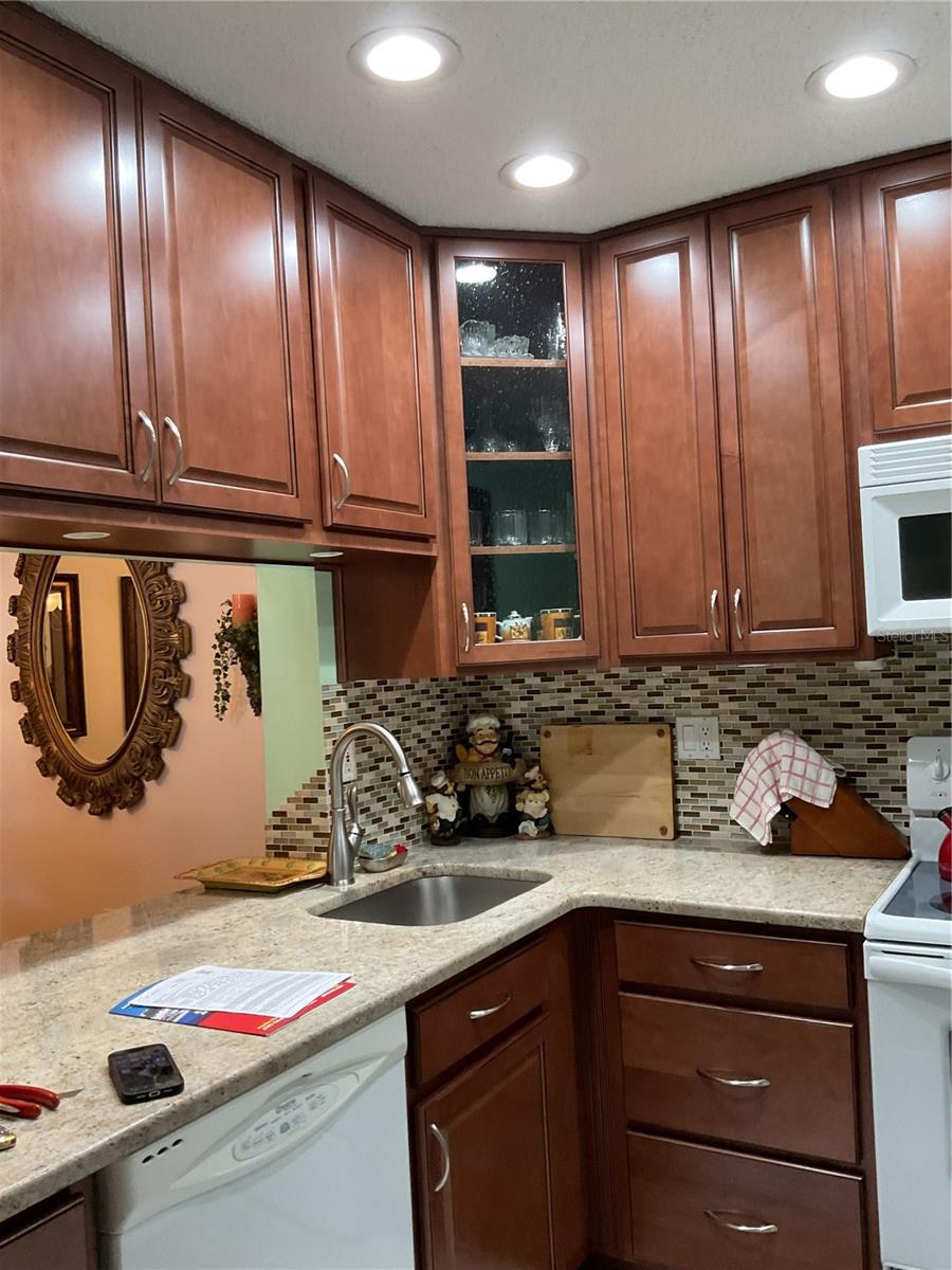 PINE RIDGE AT PALM HARBOR - Residential