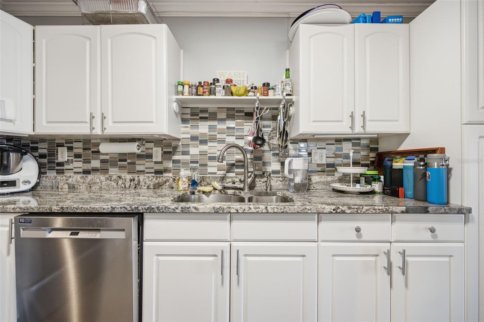 MINNEOLA - Residential Lease