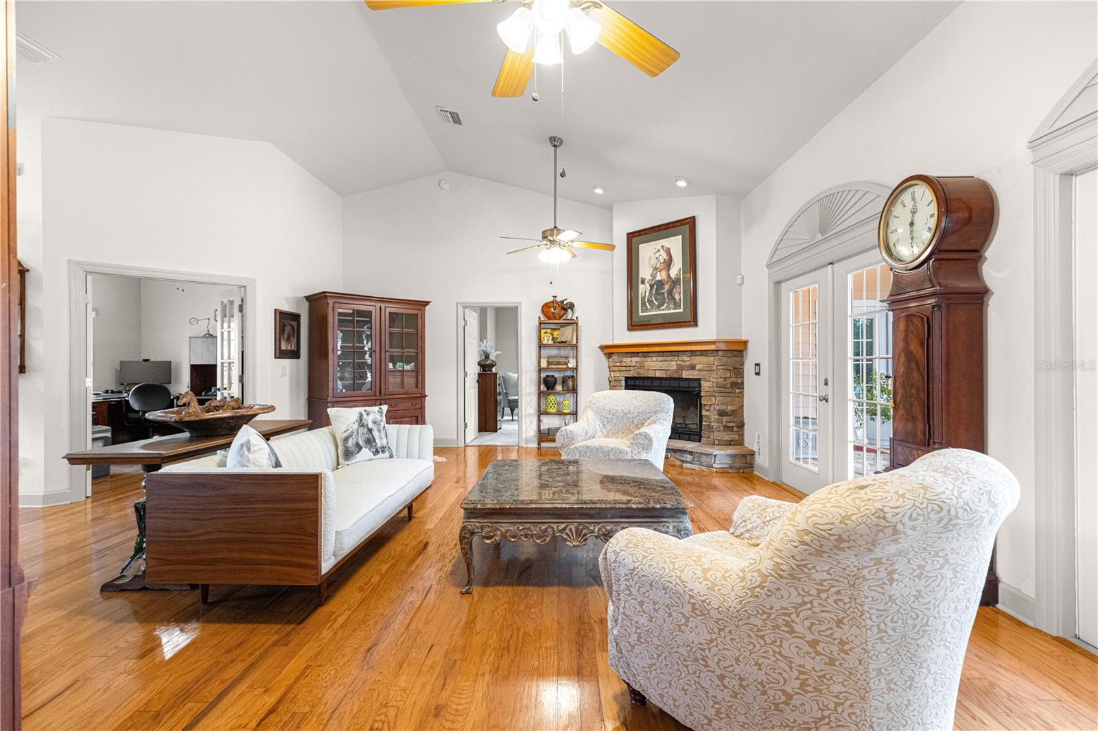 SPRING GROVE - Residential