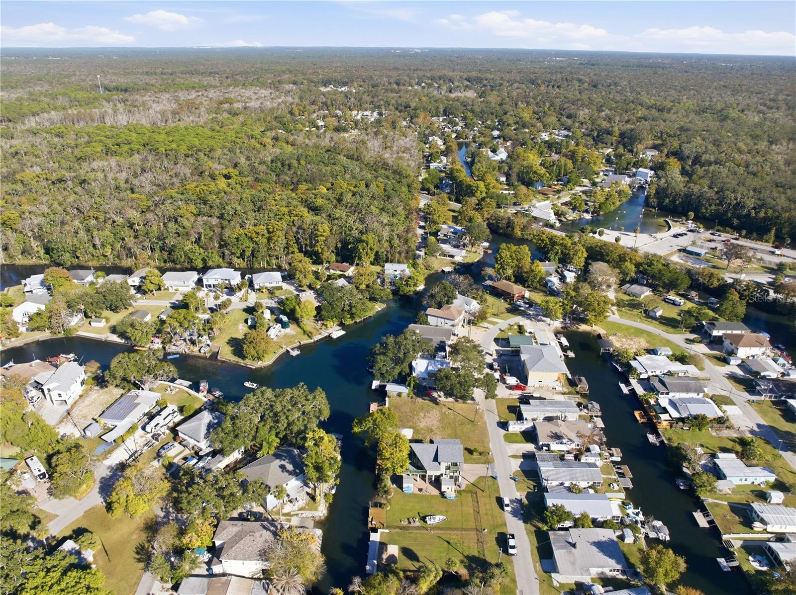 WEEKI WACHEE GARDENS - Land