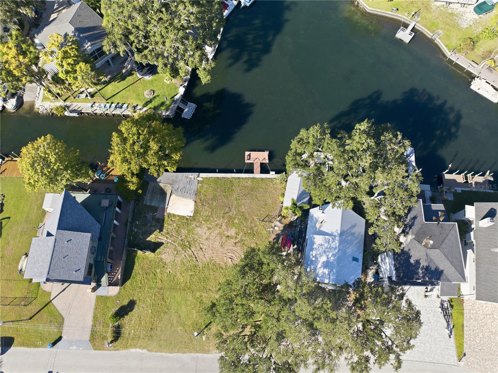 WEEKI WACHEE GARDENS - Land
