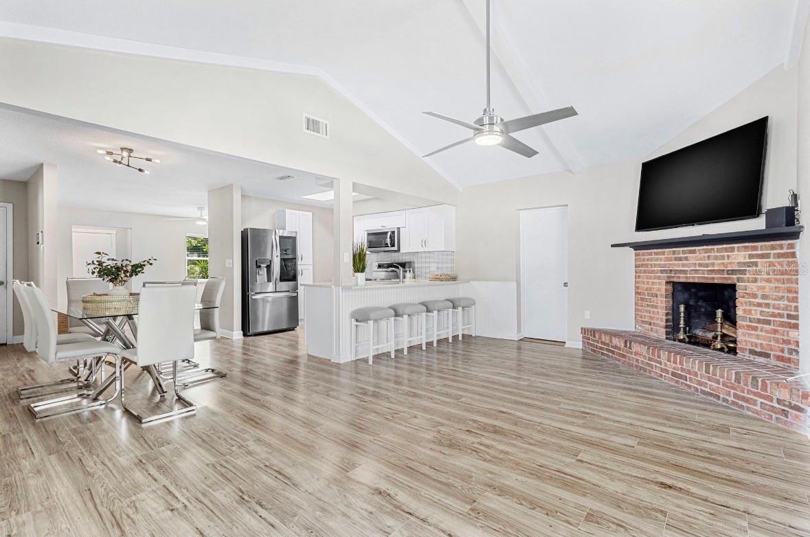 LAKEWOOD ESTATES SEC E - Residential