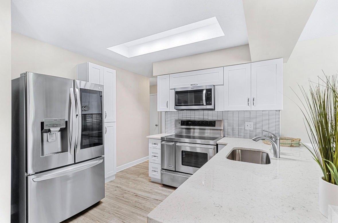 LAKEWOOD ESTATES SEC E - Residential