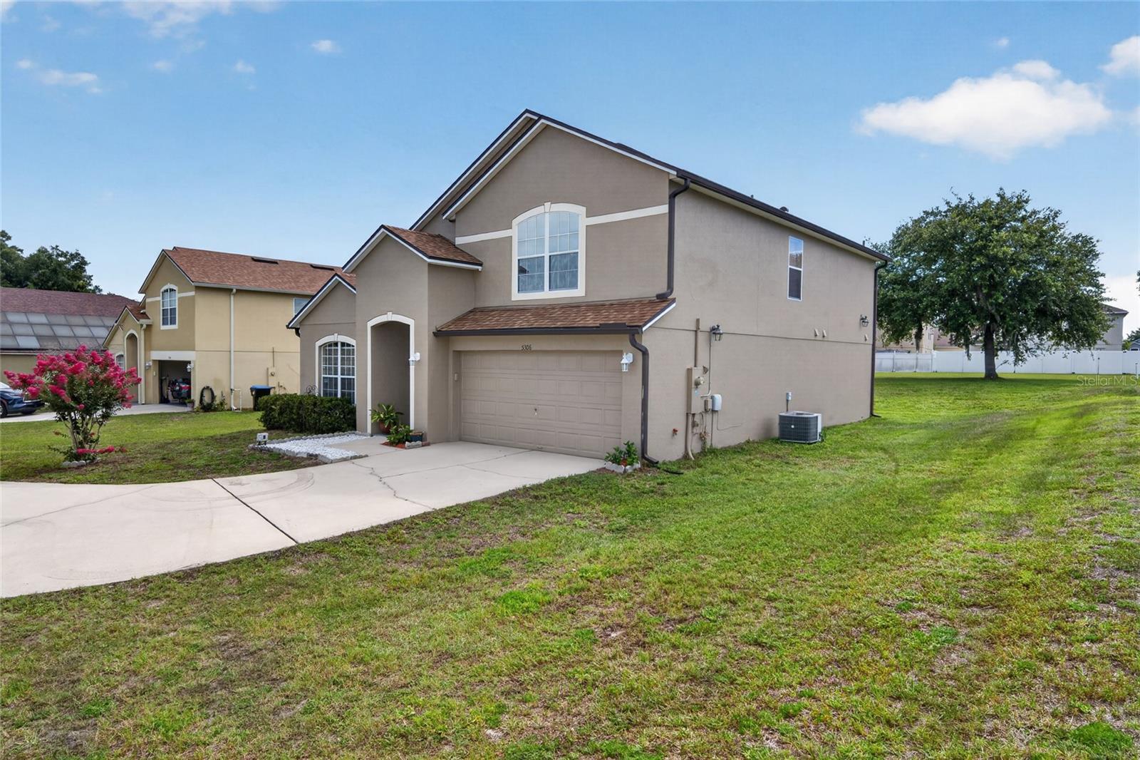 ROBINSON HILLS - Residential