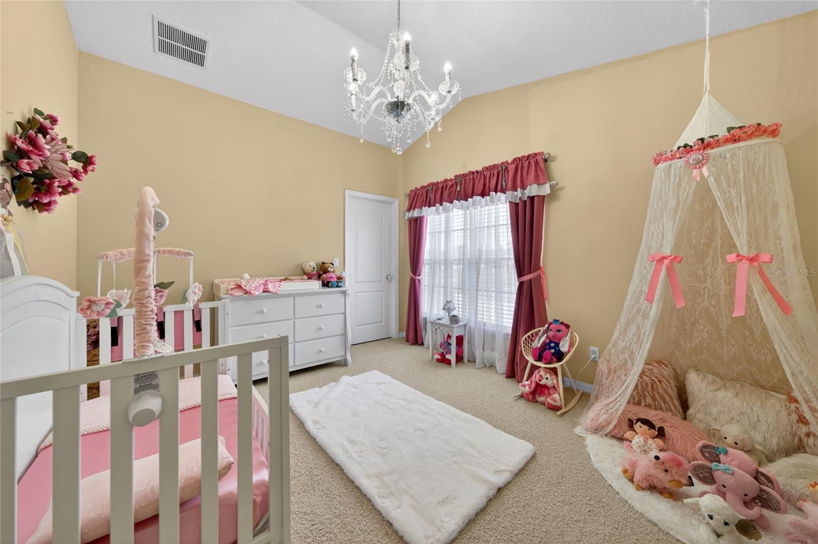 ROBINSON HILLS - Residential