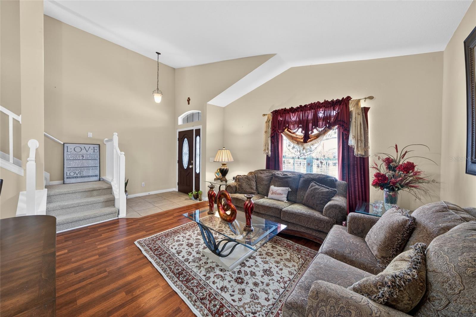 ROBINSON HILLS - Residential