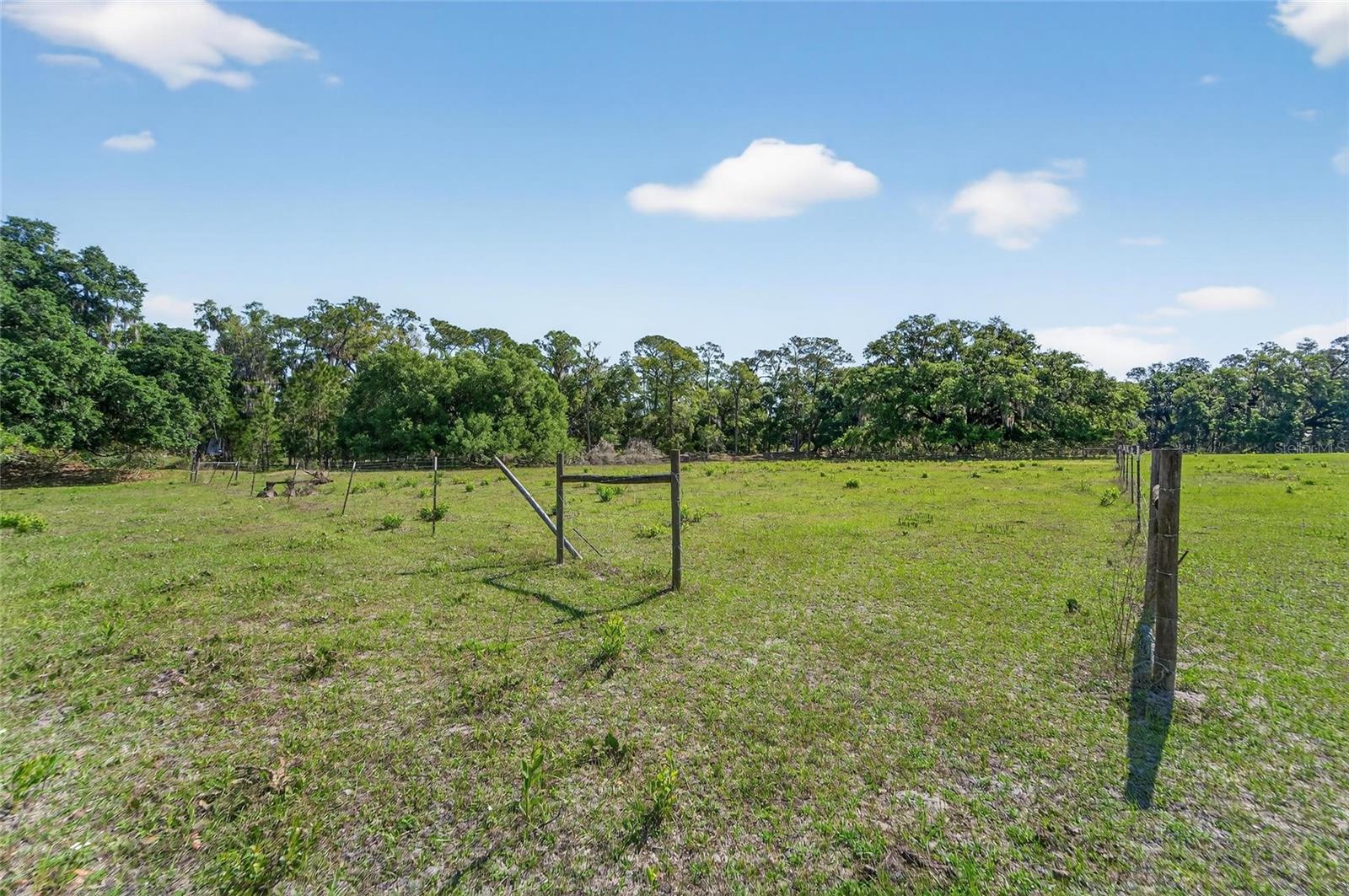 UNPLATTED - Land
