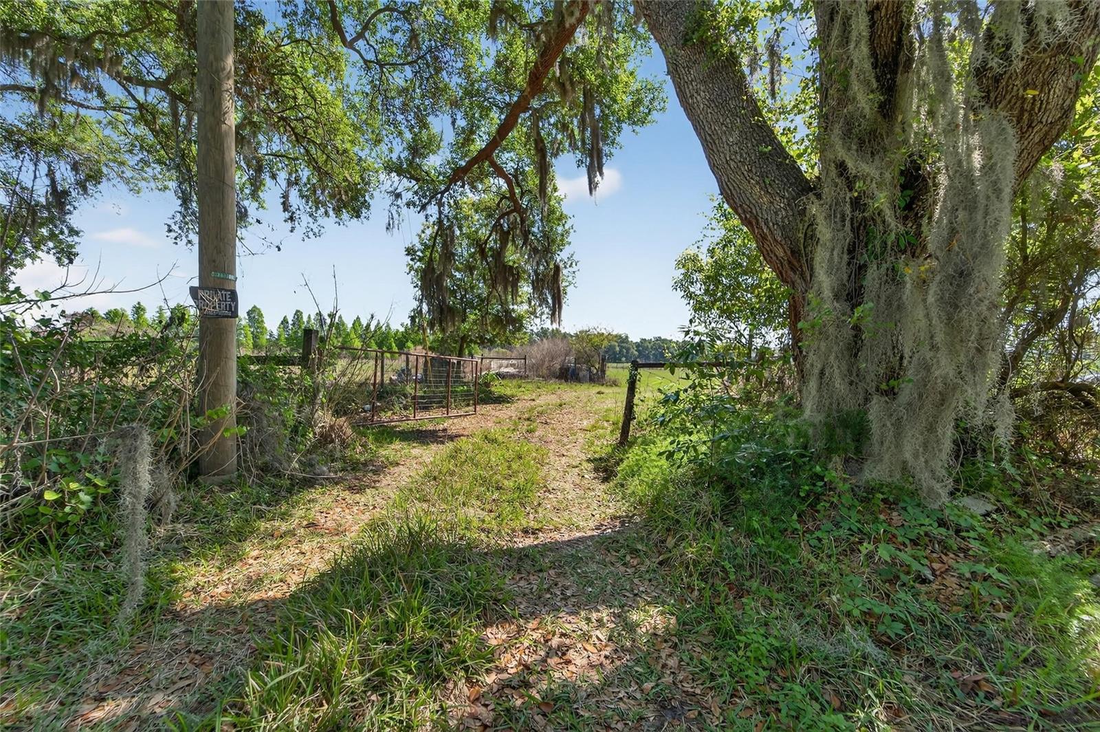 UNPLATTED - Land