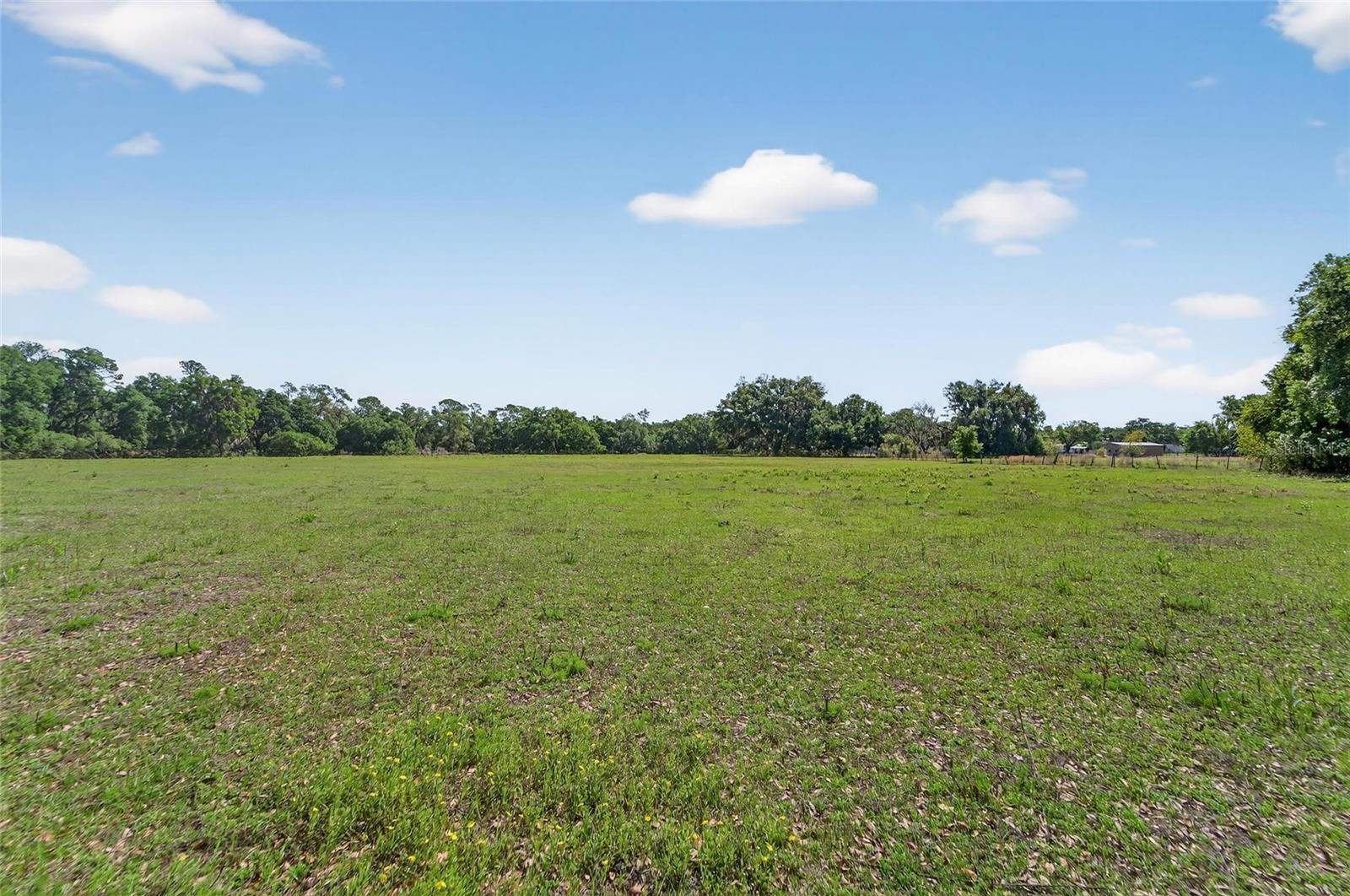 UNPLATTED - Land