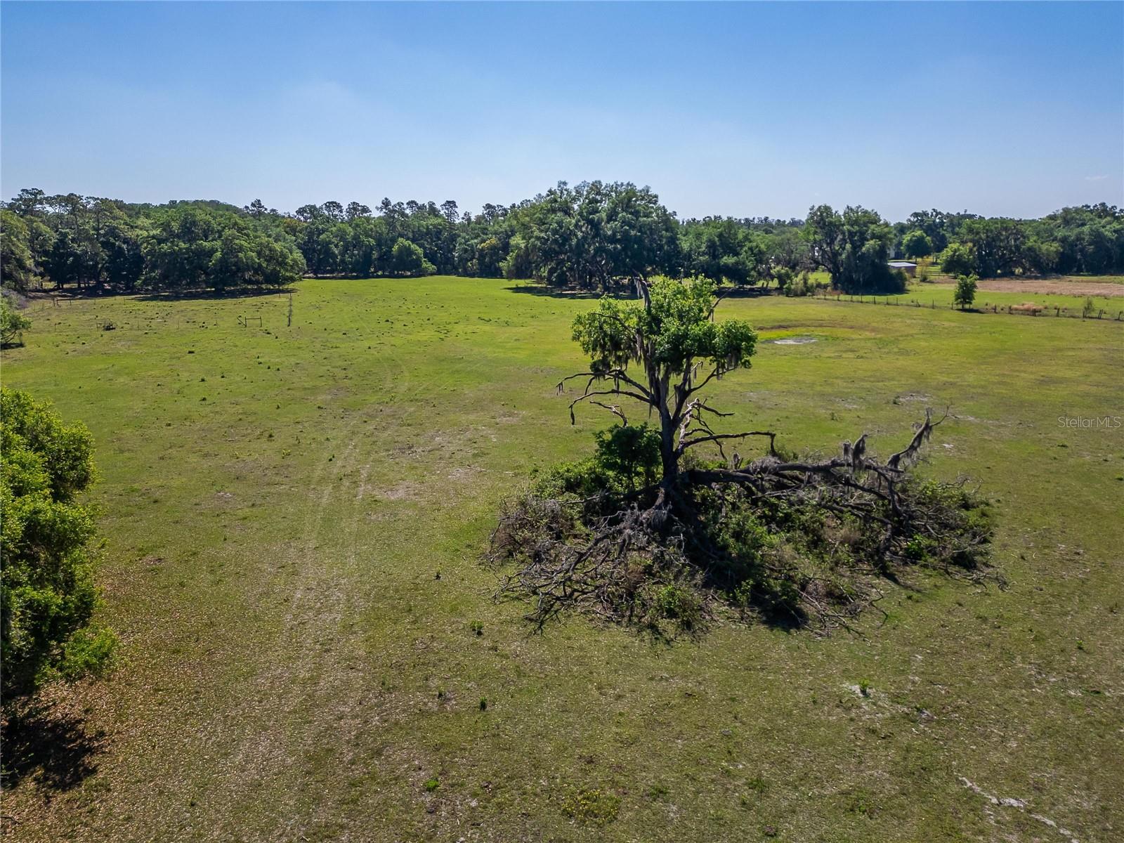 UNPLATTED - Land