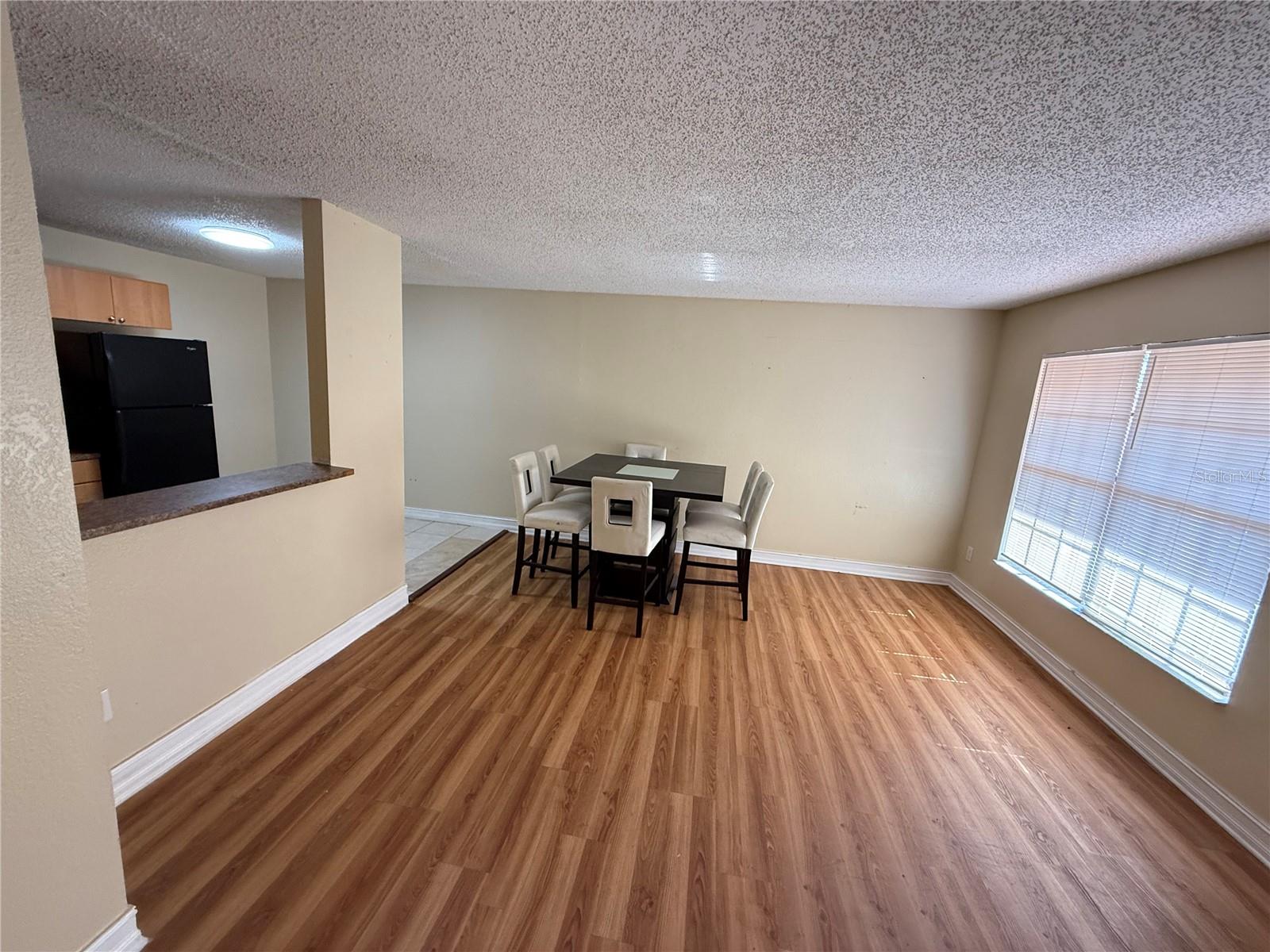 GLENDALE VILLAS A CONDO - Residential