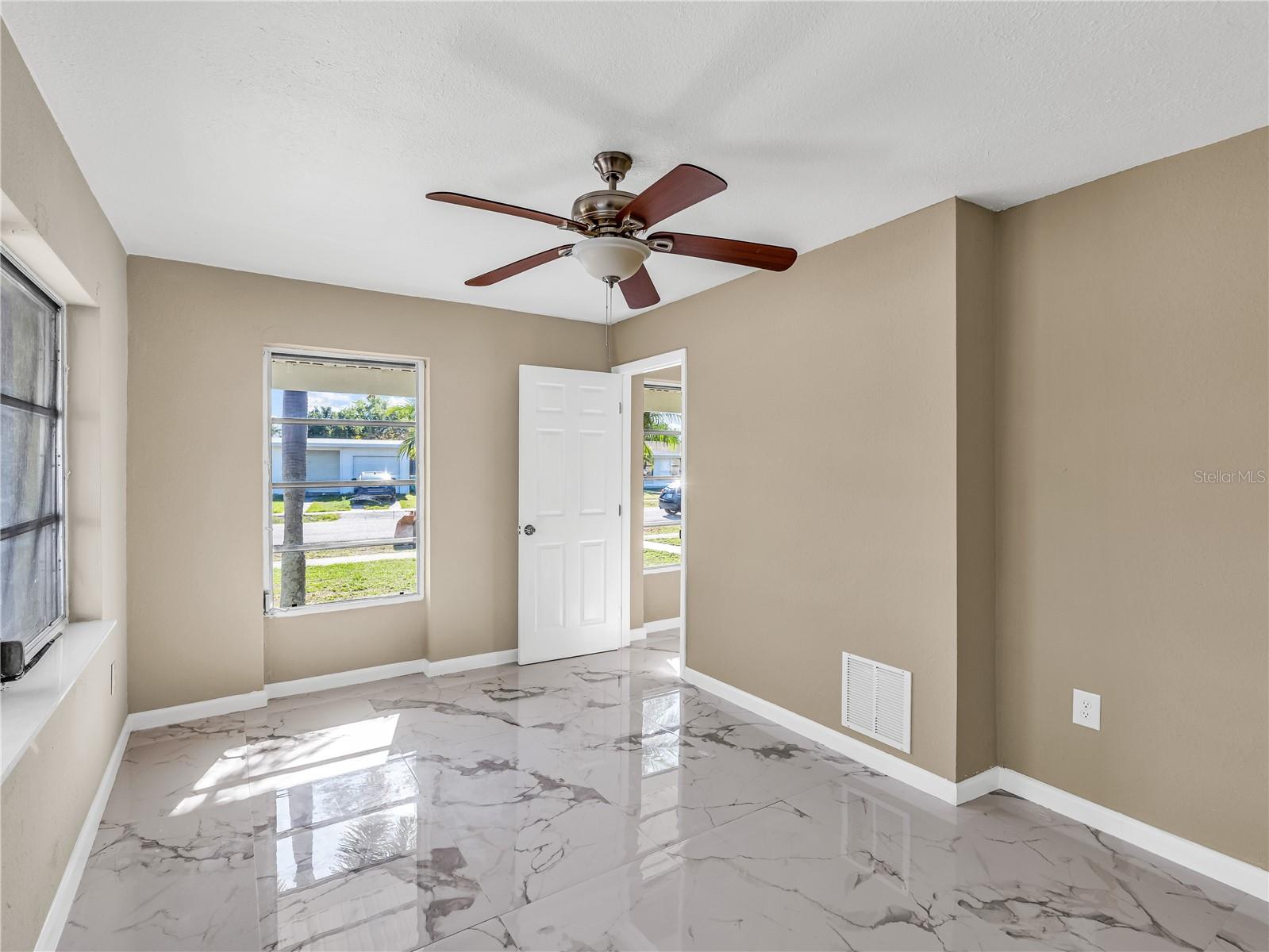 PORT CHARLOTTE SEC 004 - Residential Lease