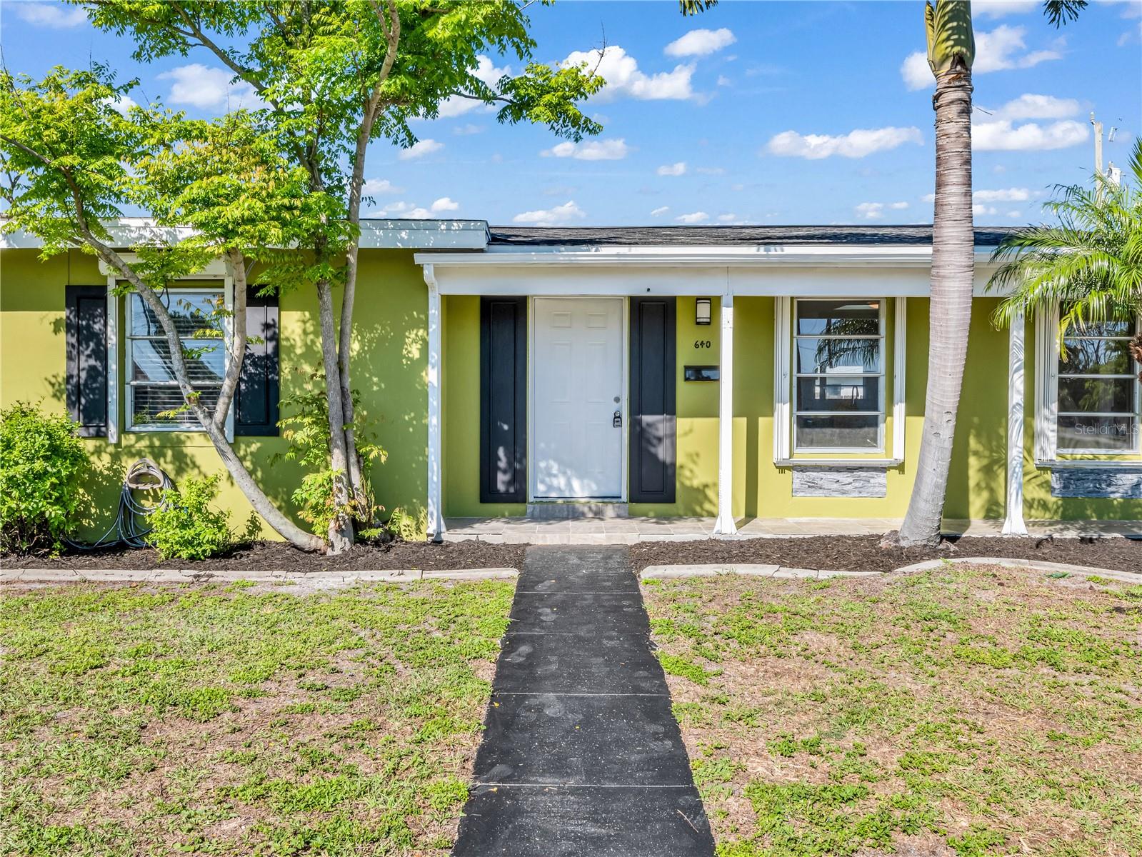 PORT CHARLOTTE SEC 004 - Residential Lease